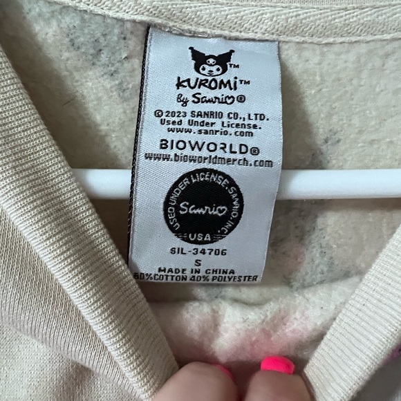 Kuromi Crewneck - Picture 4 of 5